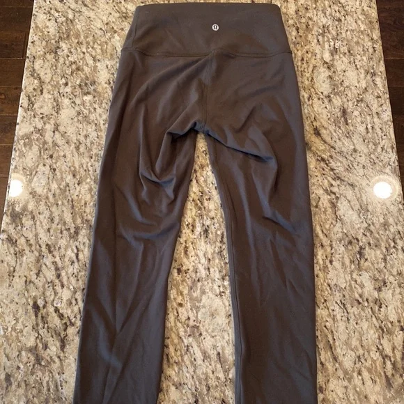 Army green lululemon leggings wonder train fairly new in good condition - Picture 2 of 3